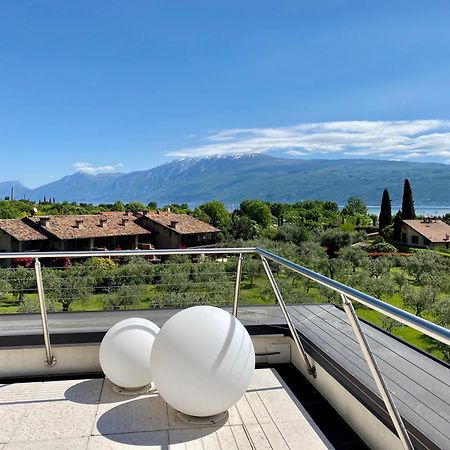 Appartamento 23 - Bilocale Vista Lago Тосколано Мадерно Екстериор снимка