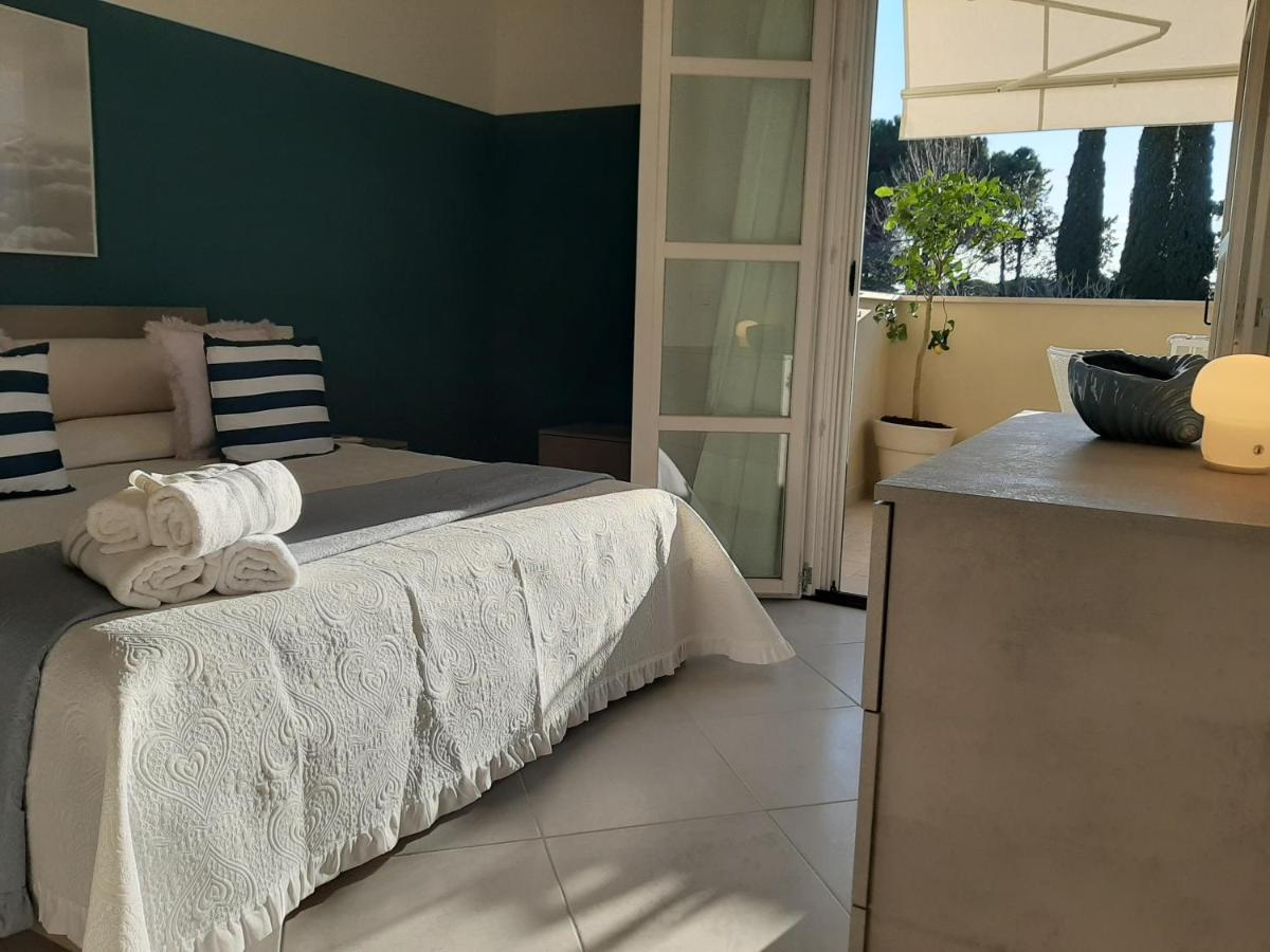 Appartamento 23 - Bilocale Vista Lago Тосколано Мадерно Екстериор снимка